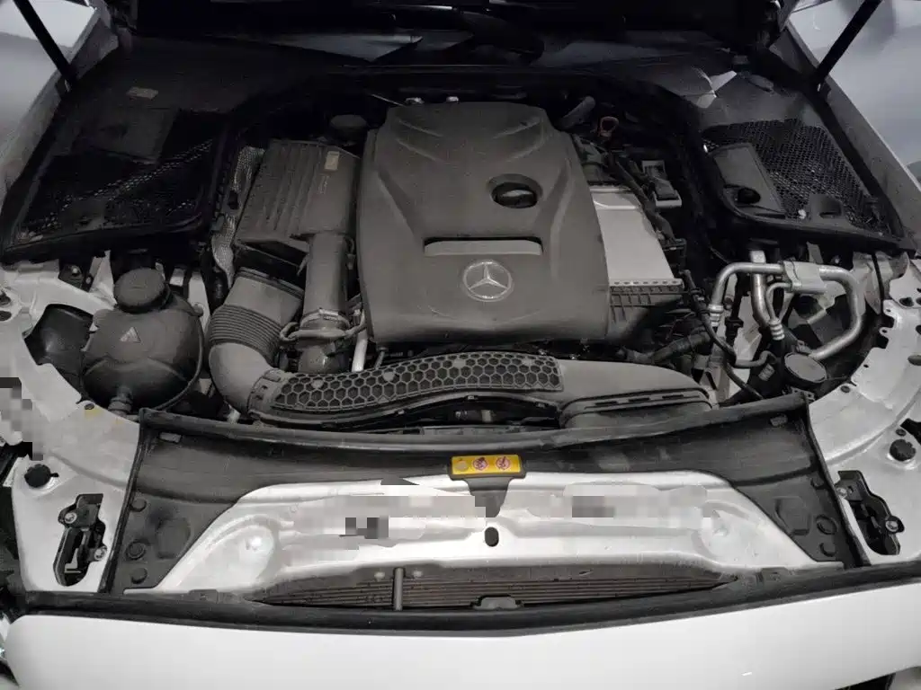 Mercedes-Benz C-Class — миниатюра 11