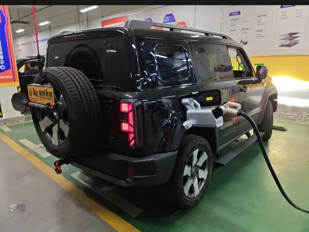 Beijing Off-Road Beijing Off-Road BJ40 Extended Range — миниатюра 9