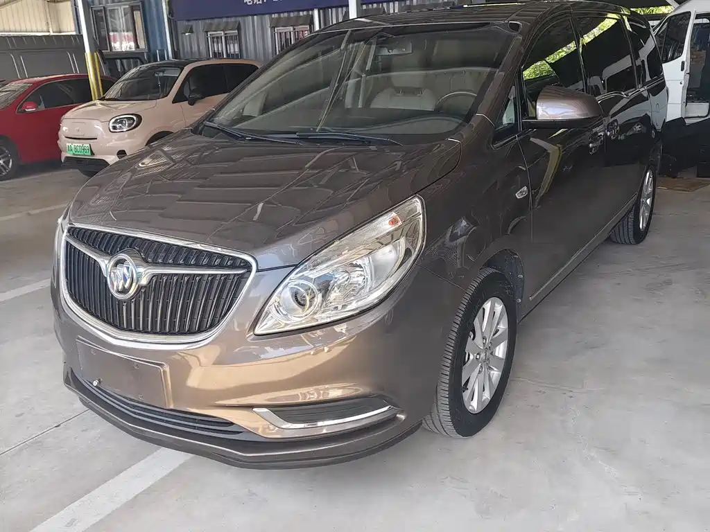 Buick GL8 — миниатюра 2