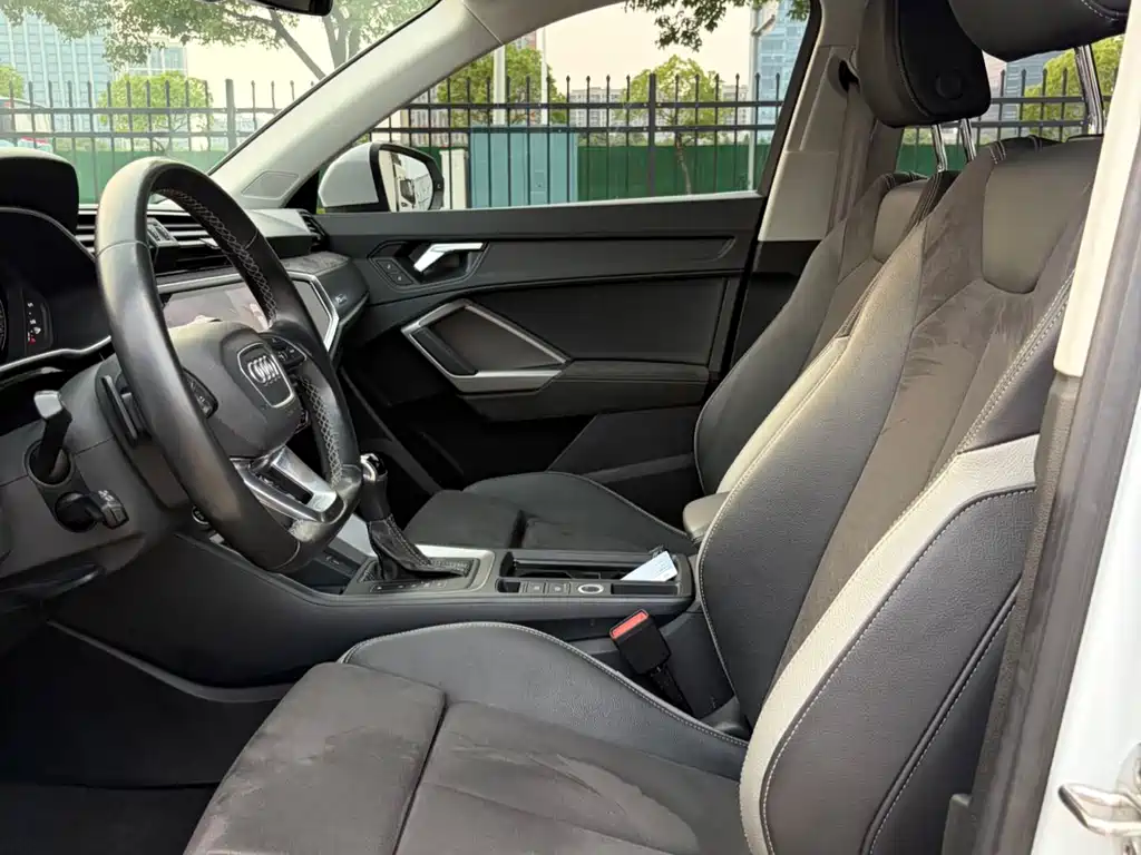 Audi Q3 2022 35 TFSI Fashion