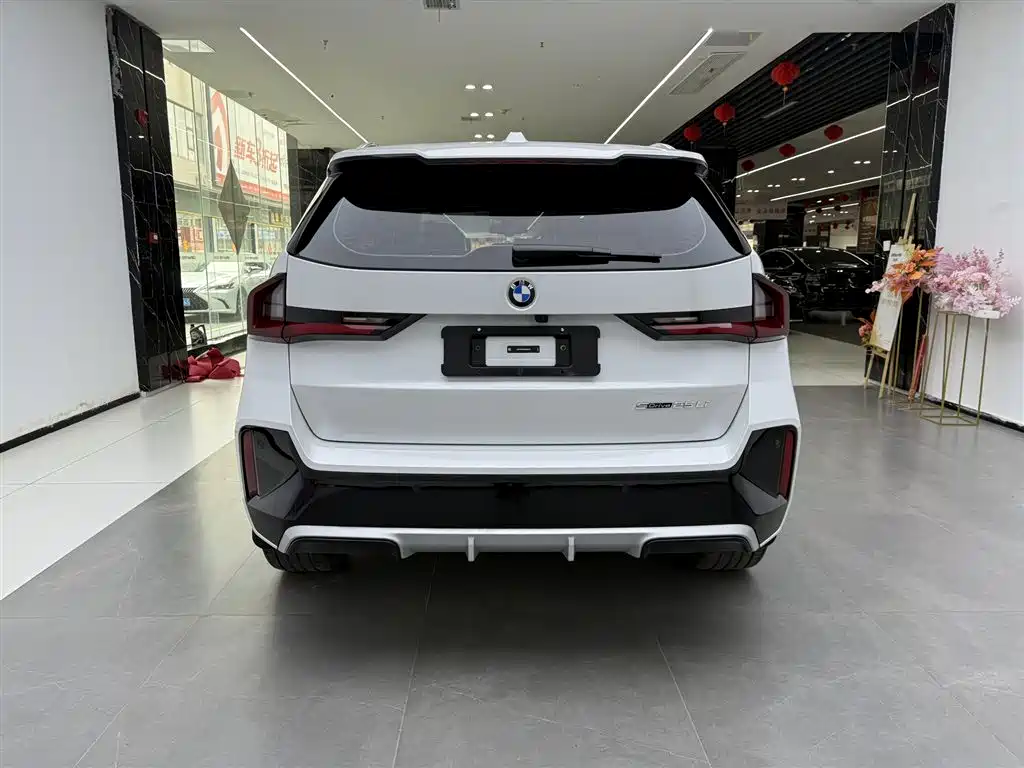 BMW X1 2024 sDrive25Li M Sport