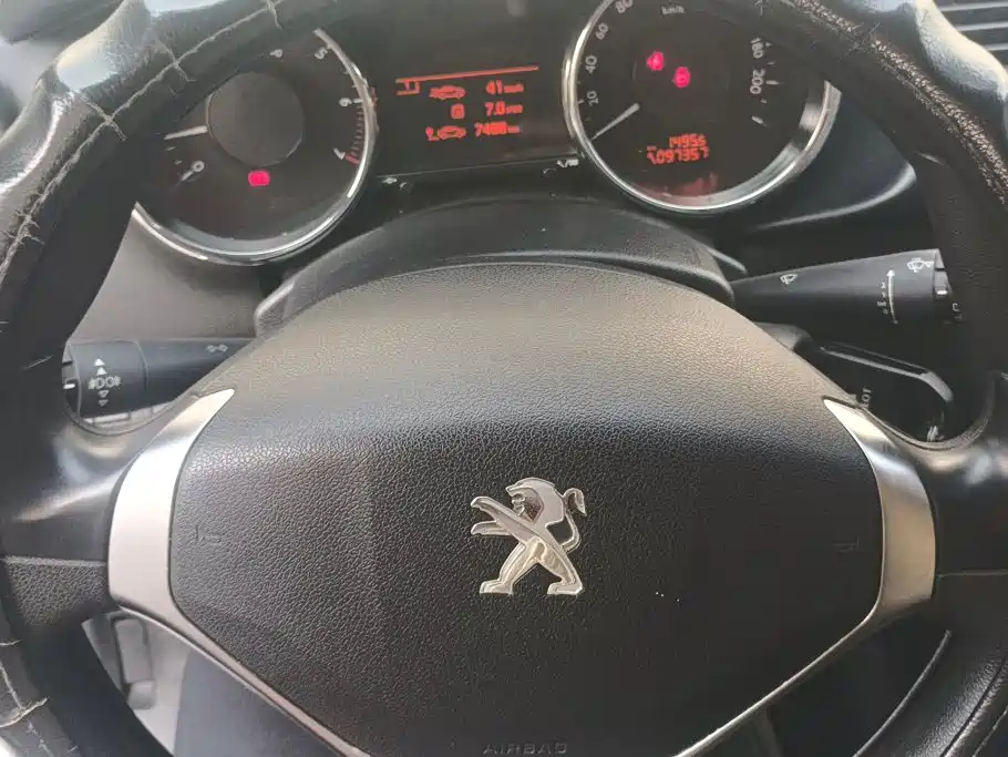 Peugeot 3008 — миниатюра 15