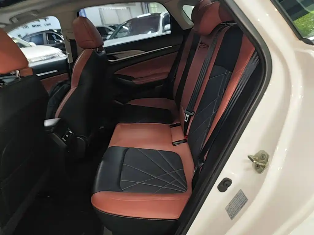 Changan Eado — миниатюра 17