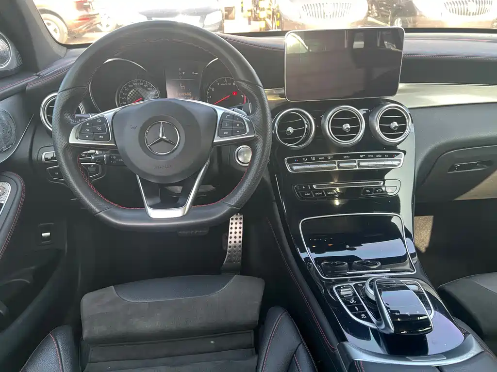 Mercedes-Benz GLC AMG — миниатюра 8