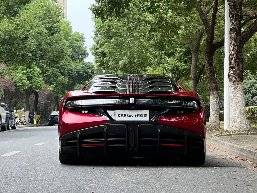 Yangwang Yangwang U9 — миниатюра 4