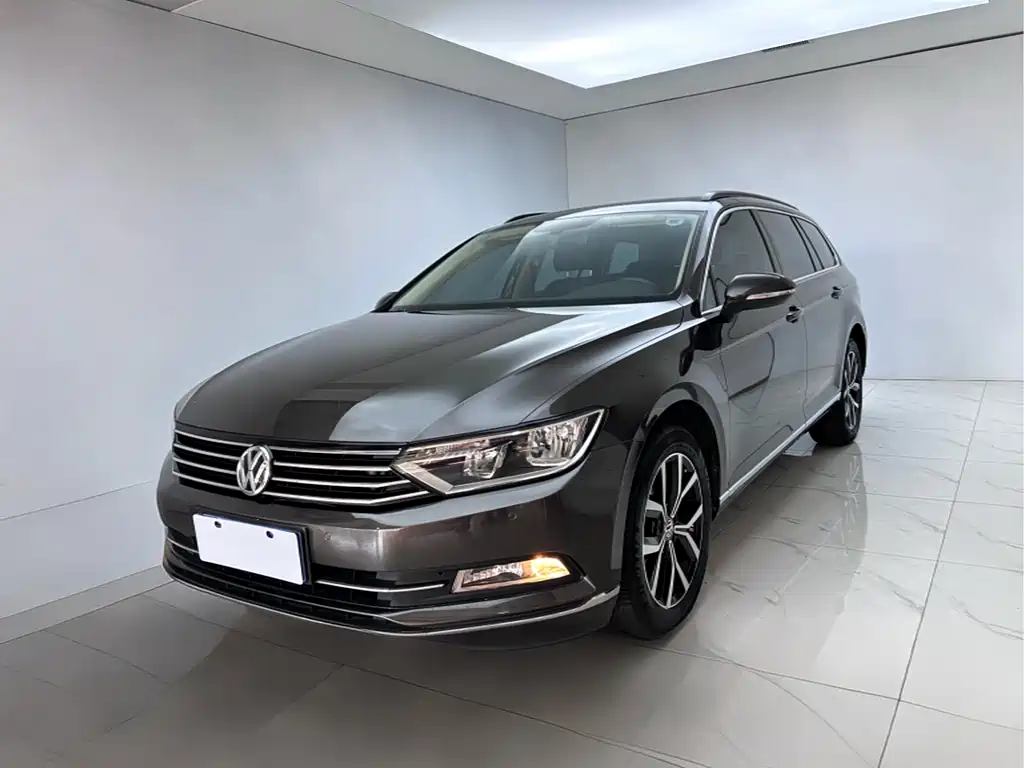 Volkswagen Viloran 2017