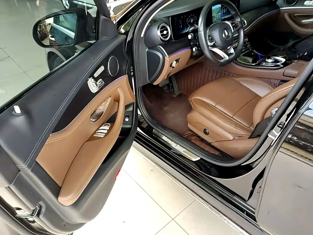 Mercedes-Benz E-Class — миниатюра 16