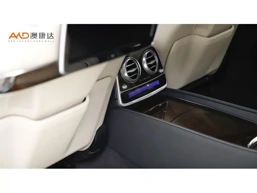 Mercedes-Benz S-Class — миниатюра 9