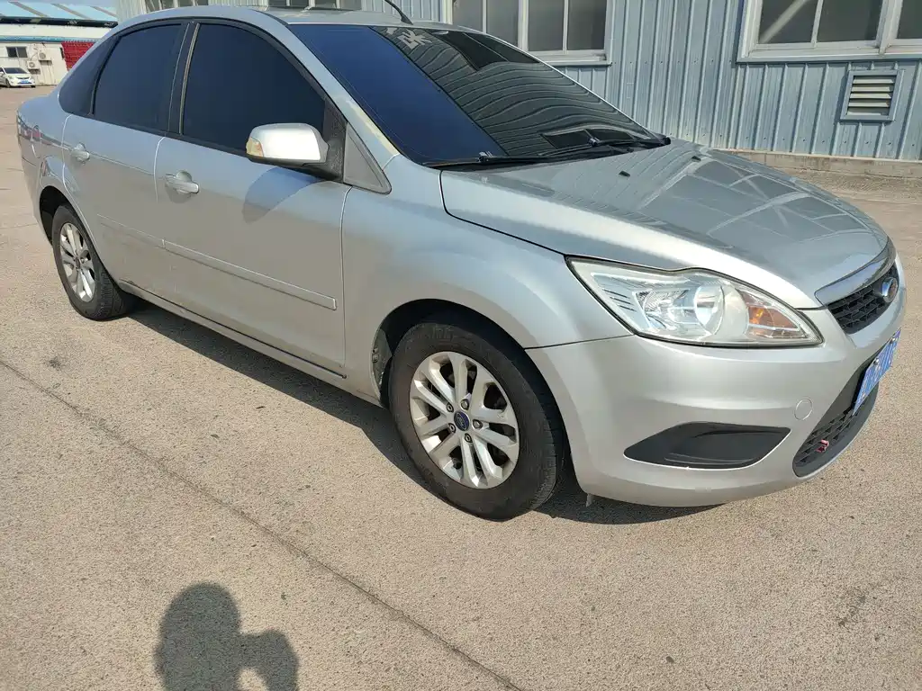 Ford Focus — миниатюра 3