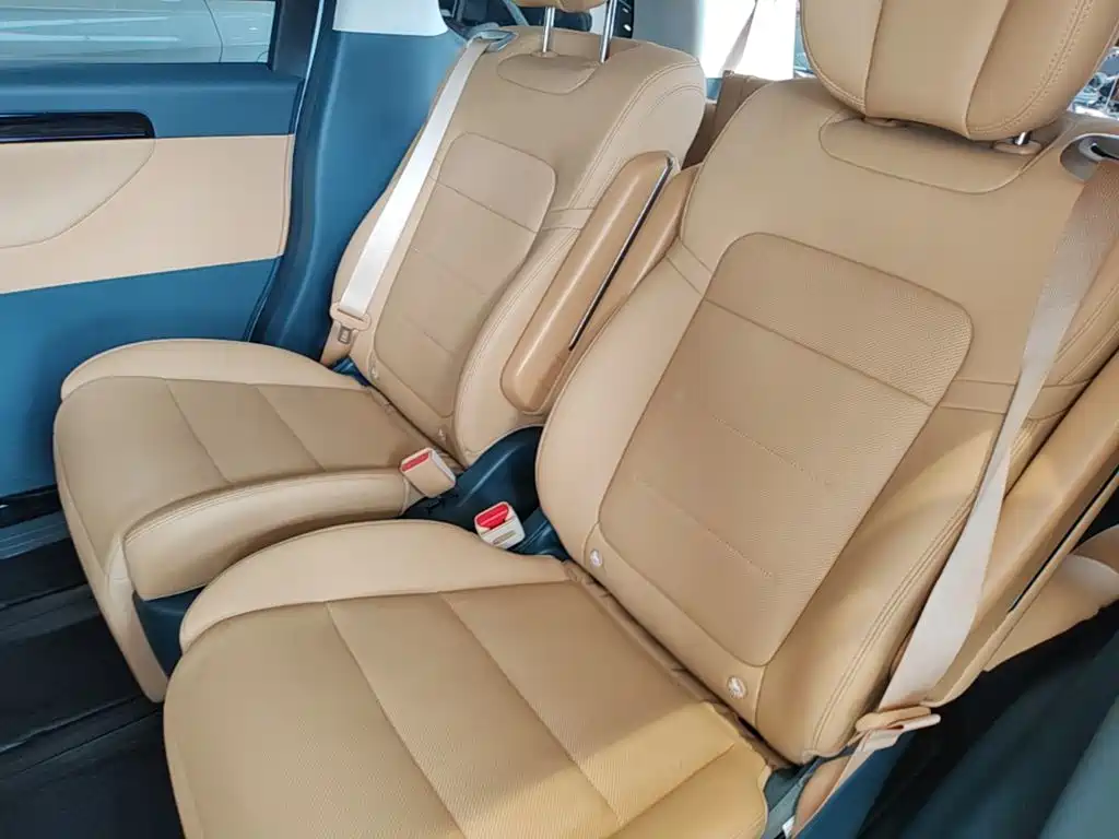 GAC Motor Trumpchi E8 PHEV — миниатюра 17