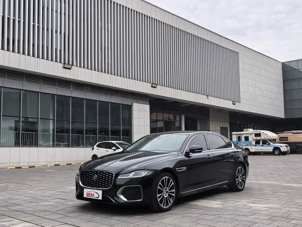 Jaguar XFL 2021
