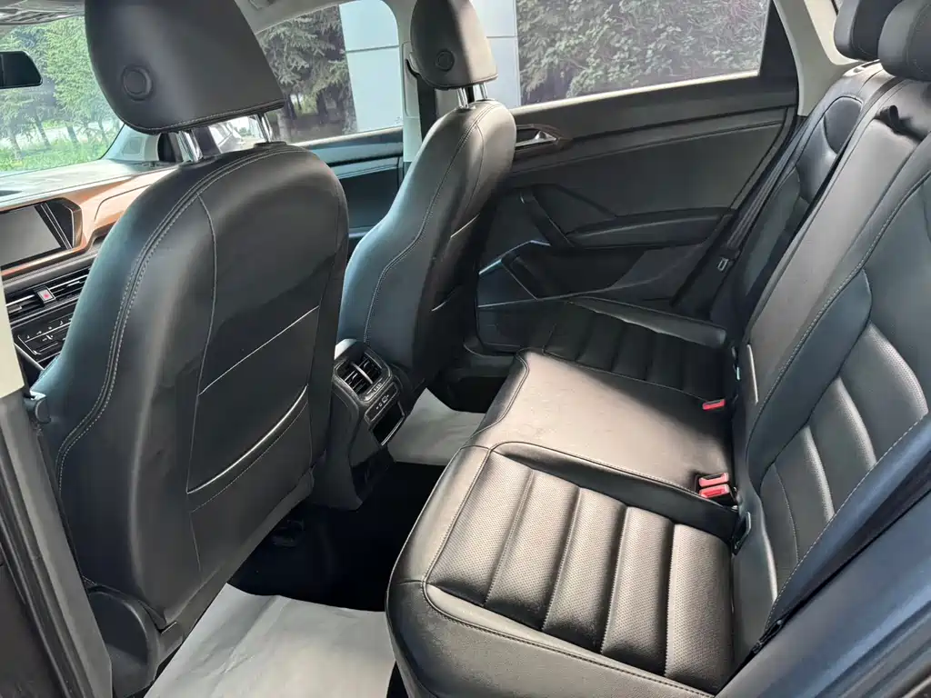 Volkswagen Tharu — миниатюра 8