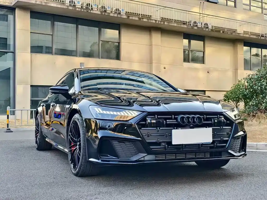 Audi A7L — миниатюра 11