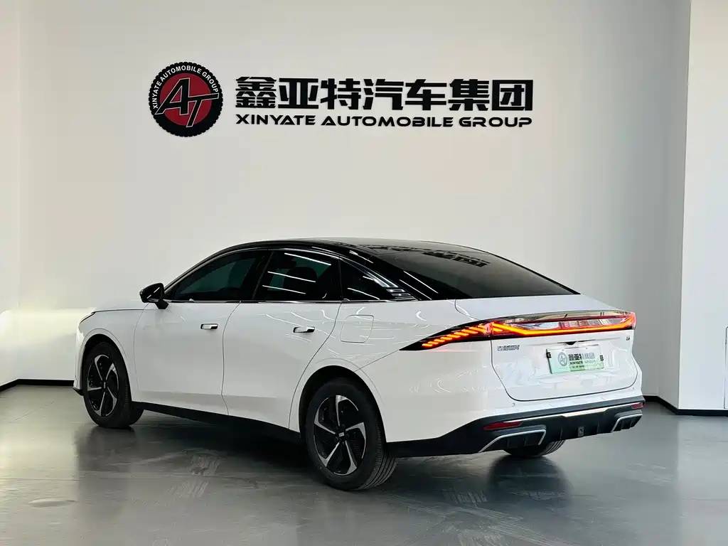 GEELY GALAXY GALAXY L6