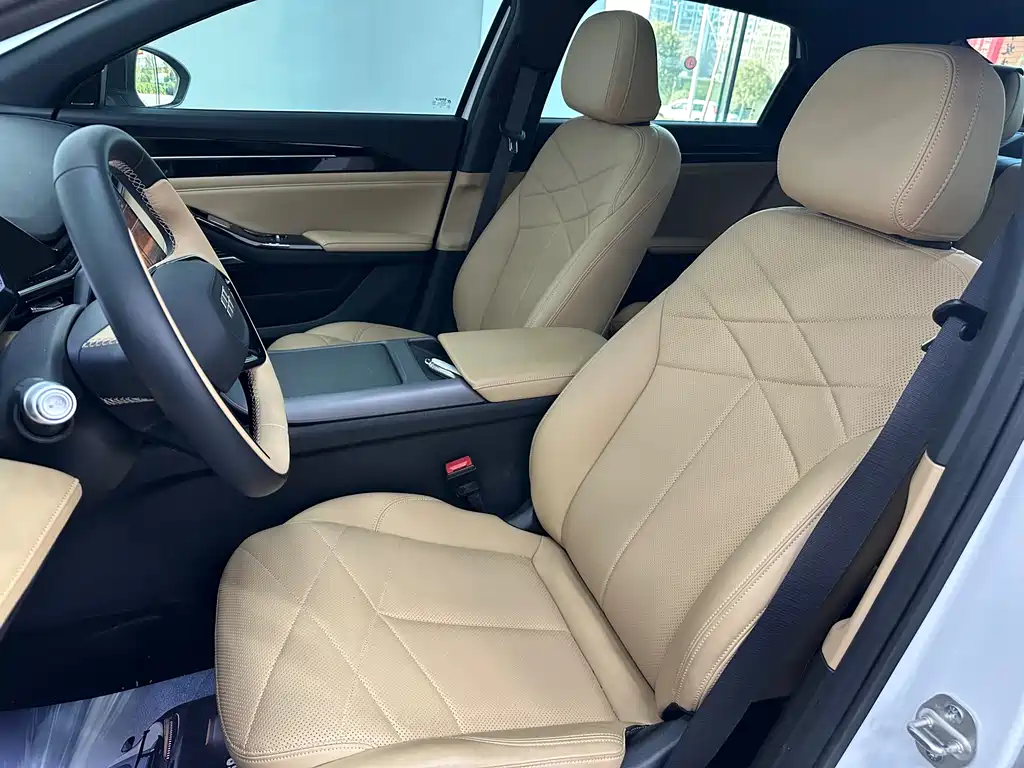 GEELY GALAXY GALAXY L6