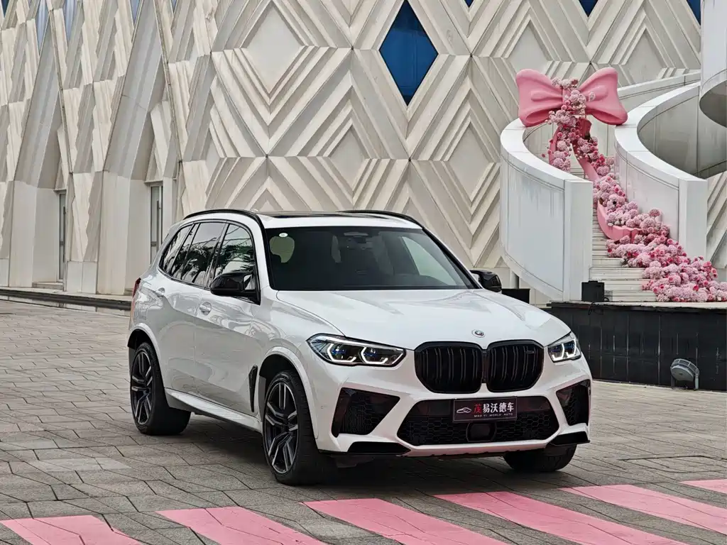 BMW X5 M — миниатюра 3