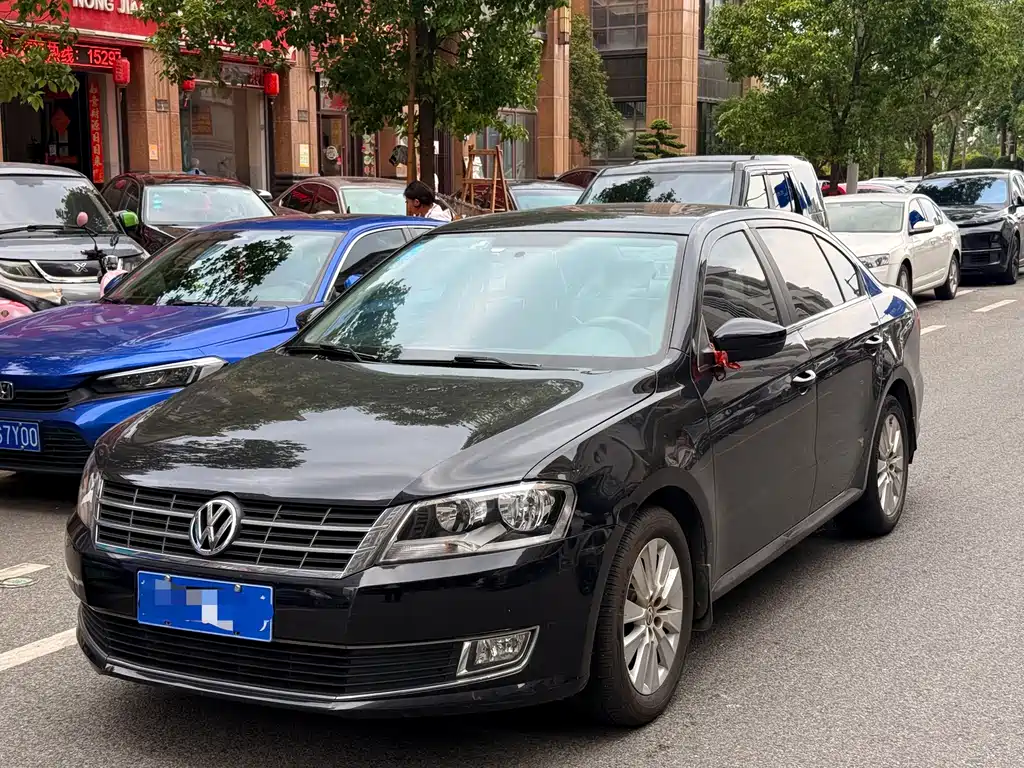 Volkswagen Lavida 2016