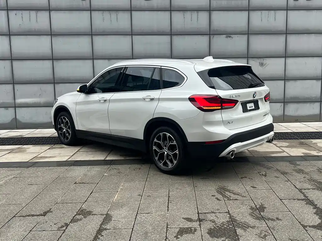 BMW X1 — миниатюра 9