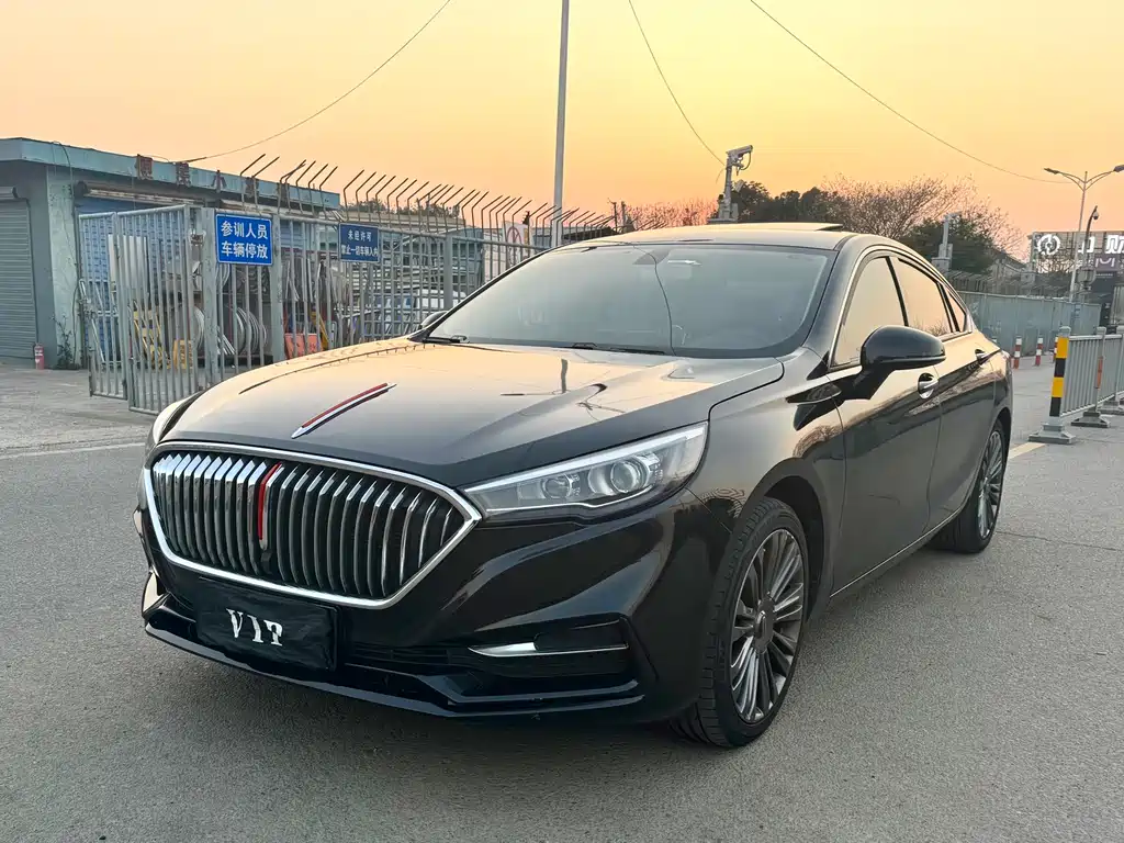RED FLAG HONGQI H5