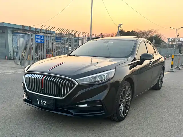 RED FLAG HONGQI H5 2021