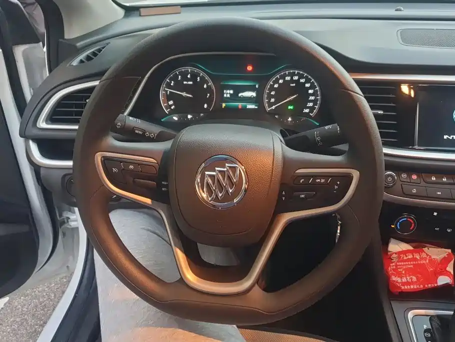 Buick Excelle — миниатюра 15