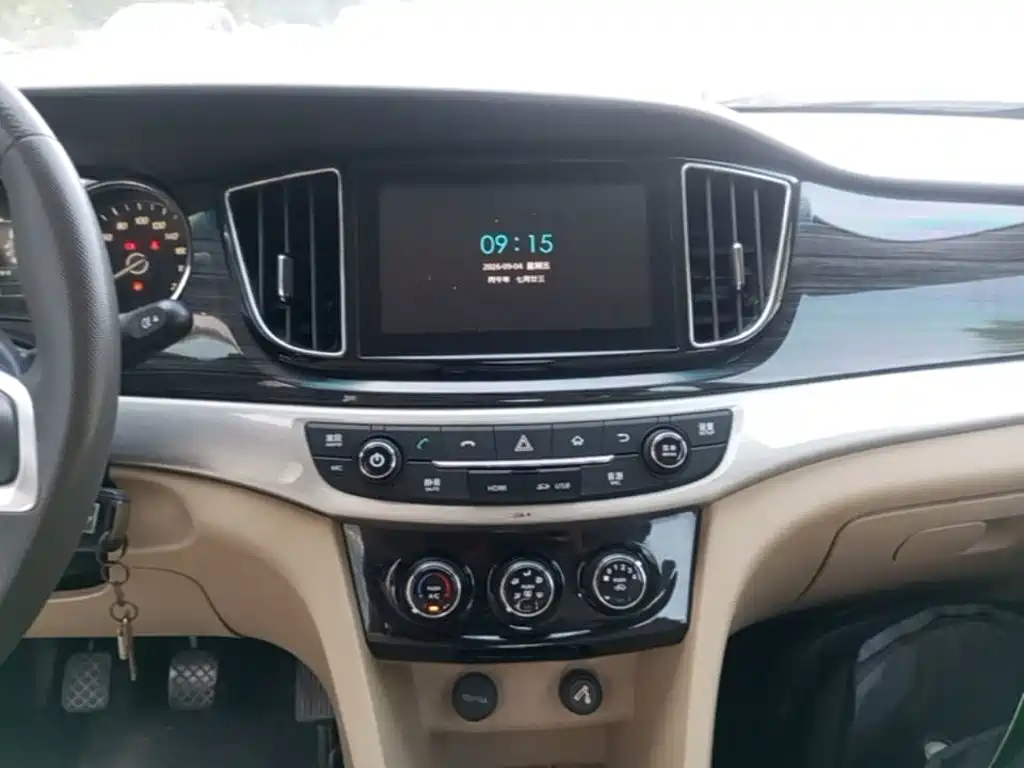 Baojun 730 — миниатюра 13