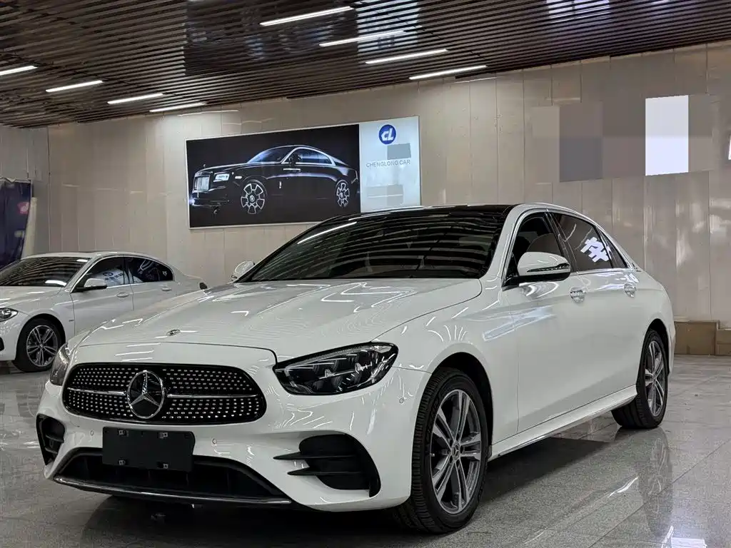 Mercedes-Benz E-Class 2023
