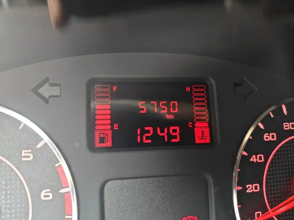Wuling Rongguang S — миниатюра 5