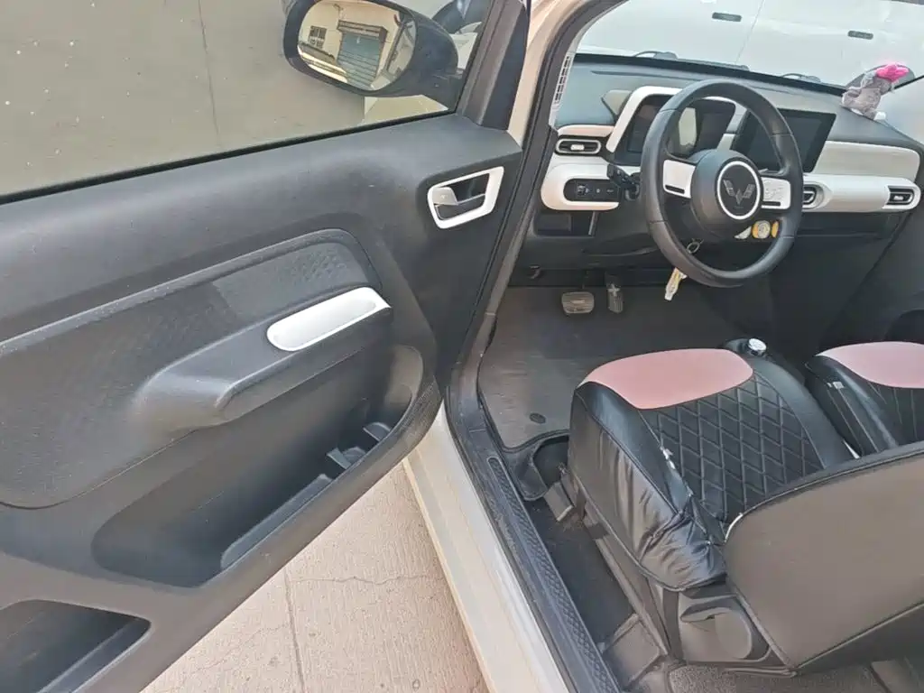 Wuling MINIEV — миниатюра 16