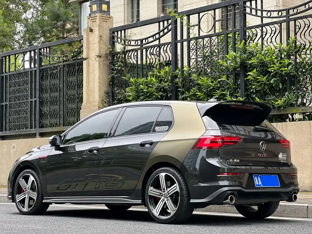 Volkswagen Golf GTI GTI 2021 380TSI DSG GTI