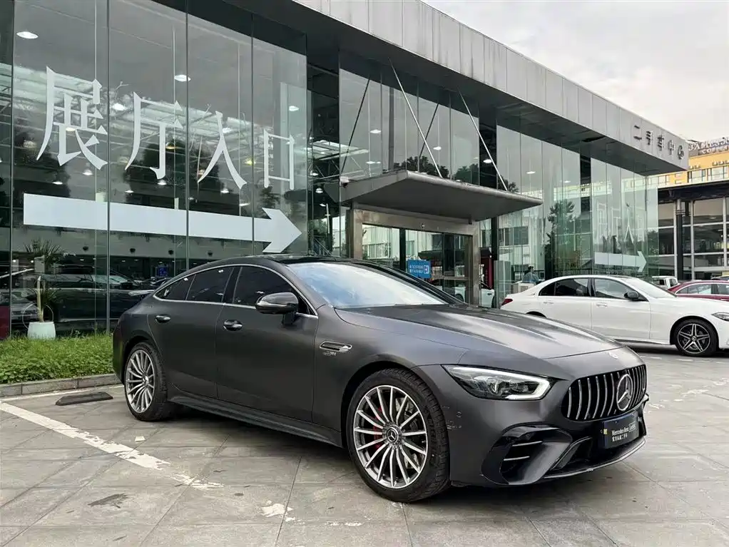 MERCEDES-BENZ AMG GT