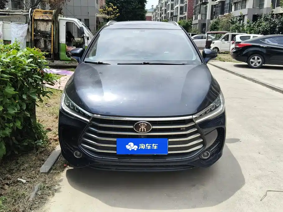 BYD MAX — миниатюра 2
