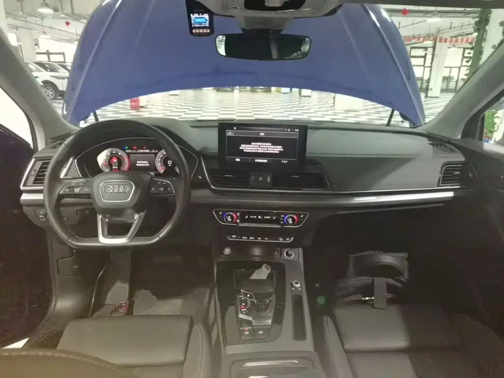 Audi Q5L — миниатюра 10