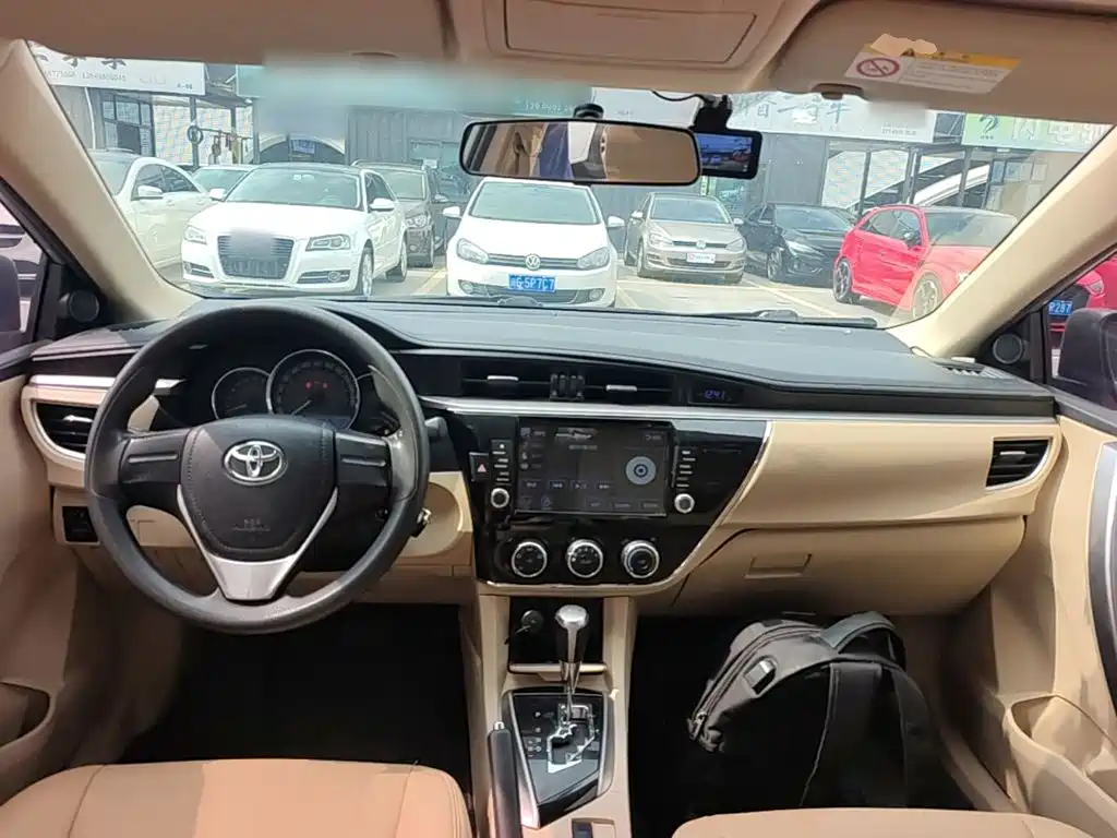 Toyota Corolla — миниатюра 10