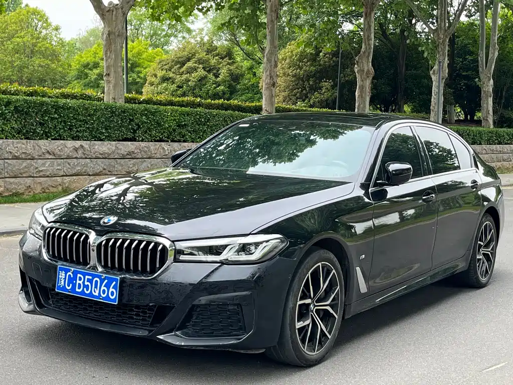 BMW 5 Series 2023