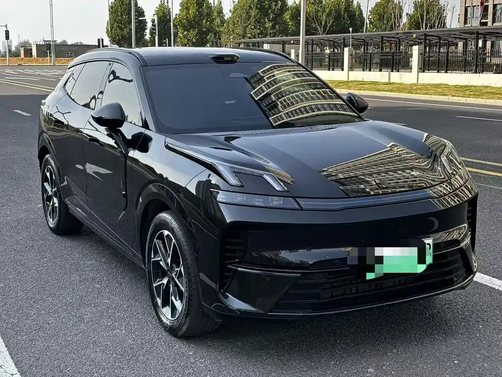 Lynk & Co 08 EM-P — миниатюра 2