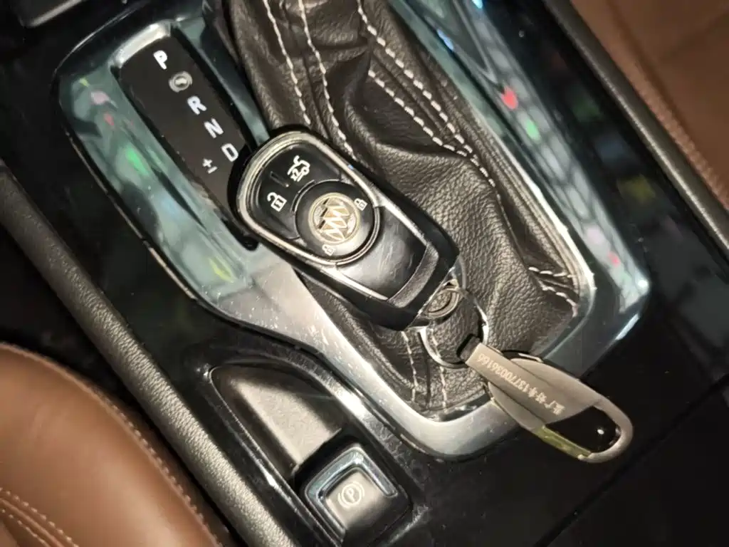 Buick Regal — миниатюра 9