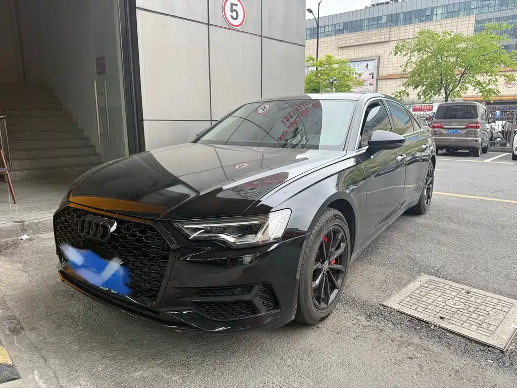 Audi A6L 2020