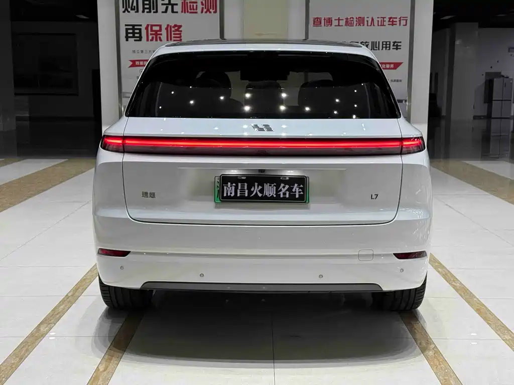 Li Auto IDEAL L7