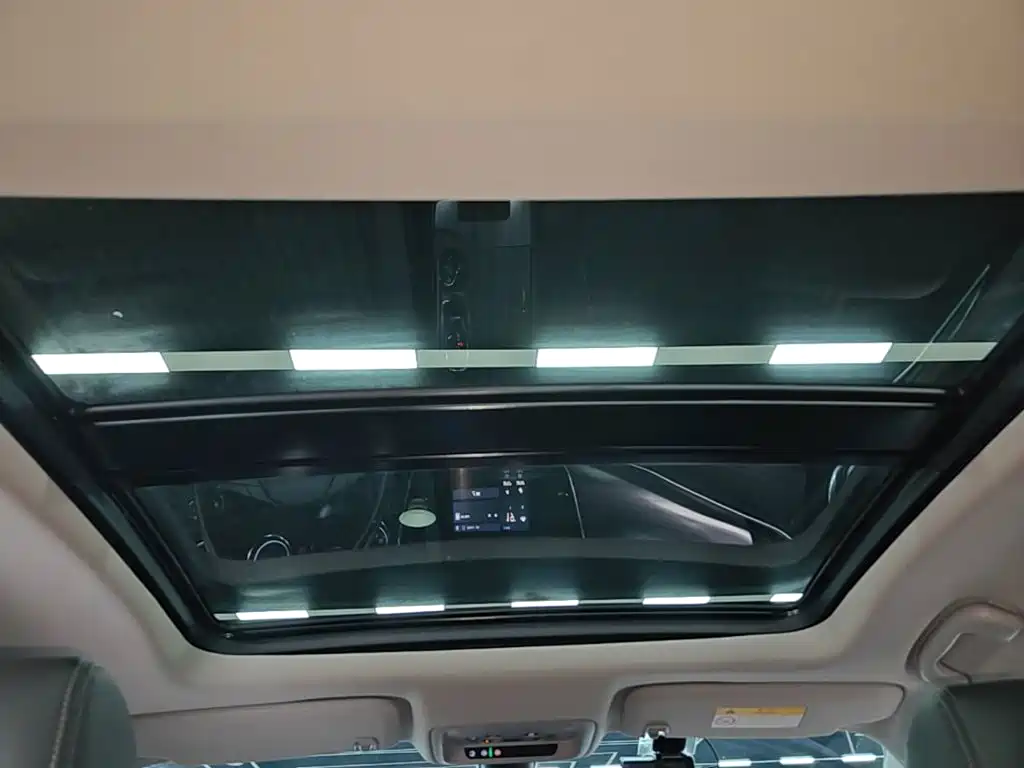 Buick LaCrosse — миниатюра 18