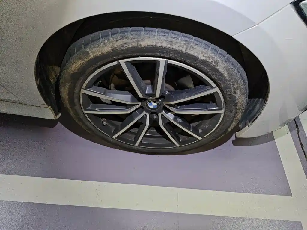 BMW 3 Series — миниатюра 24