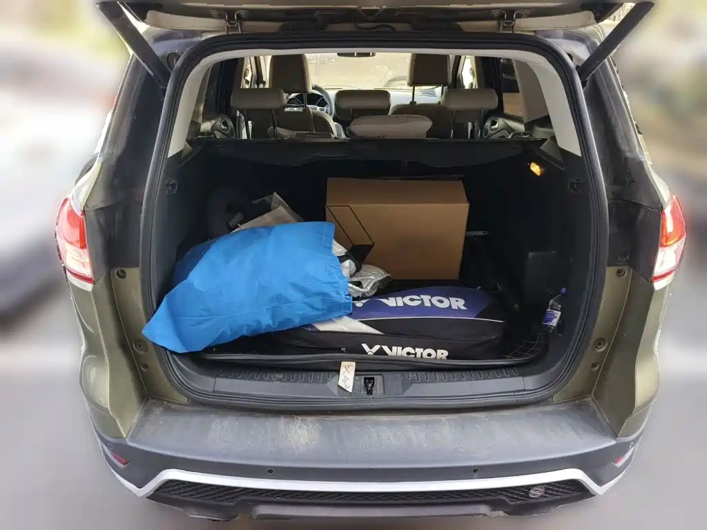 Ford Kuga — миниатюра 20