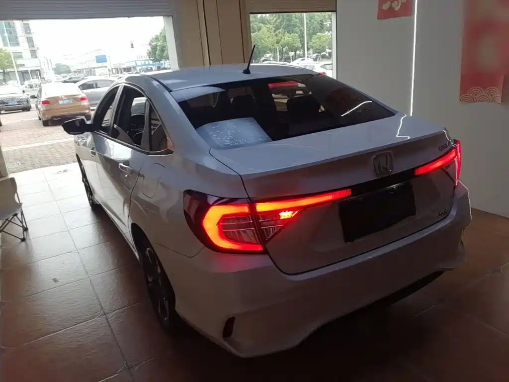 Honda Envix — миниатюра 5