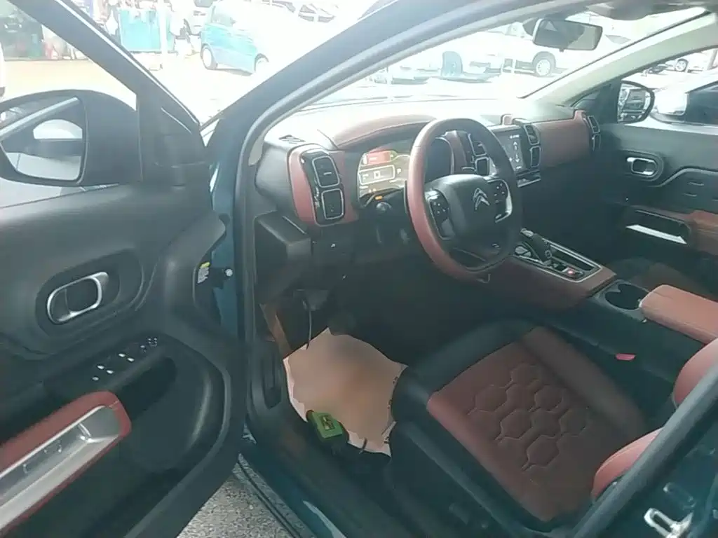 Citroen C5 AIRCROSS — миниатюра 16