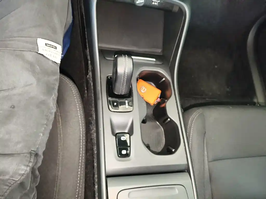 Volvo XC40 — миниатюра 14