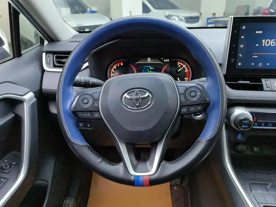 Toyota RAV4 — фотографии объявления, Фото 15