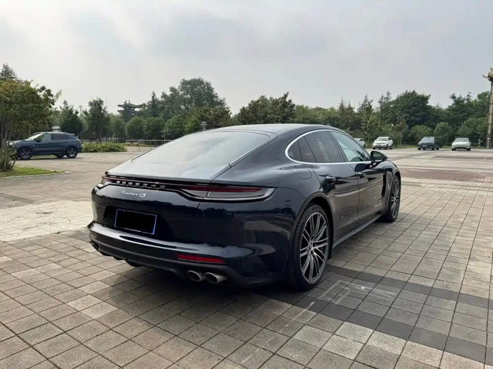 Porsche Panamera — миниатюра 11
