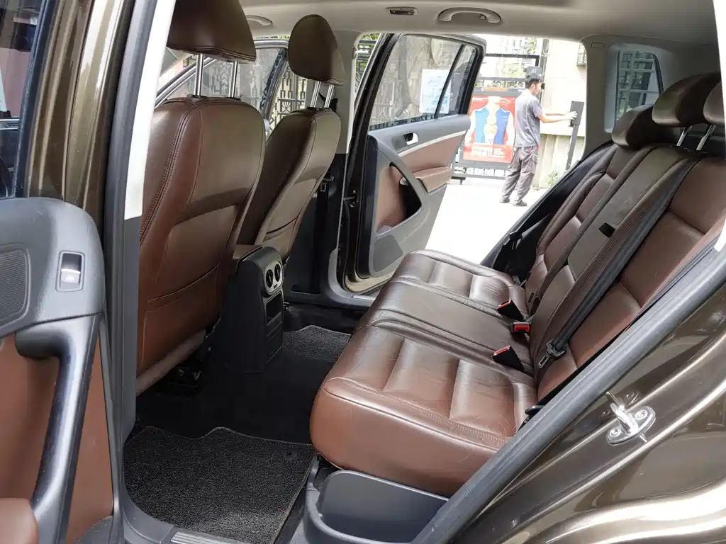 Volkswagen Tiguan — миниатюра 10