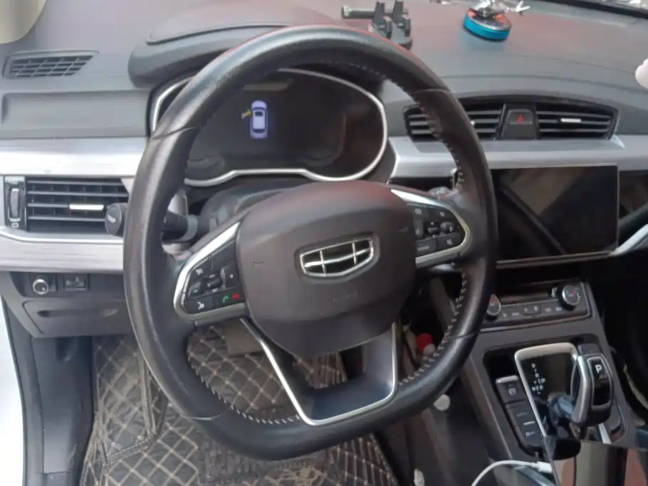 Geely Boyue — миниатюра 15