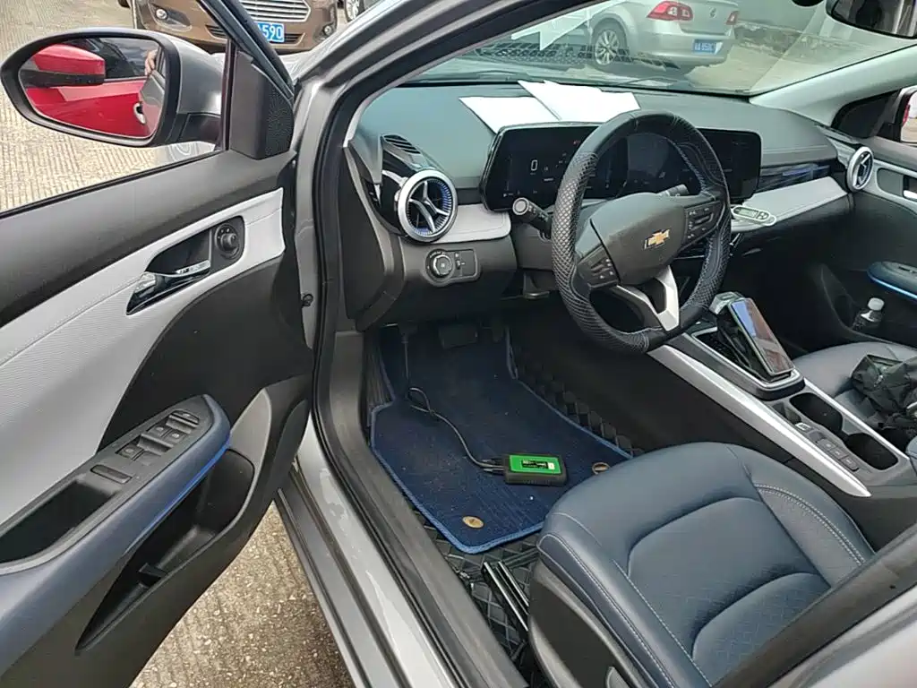 Chevrolet Monza — миниатюра 16